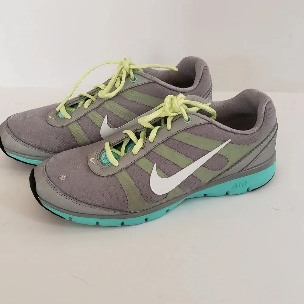 Nike running shoes  size 8